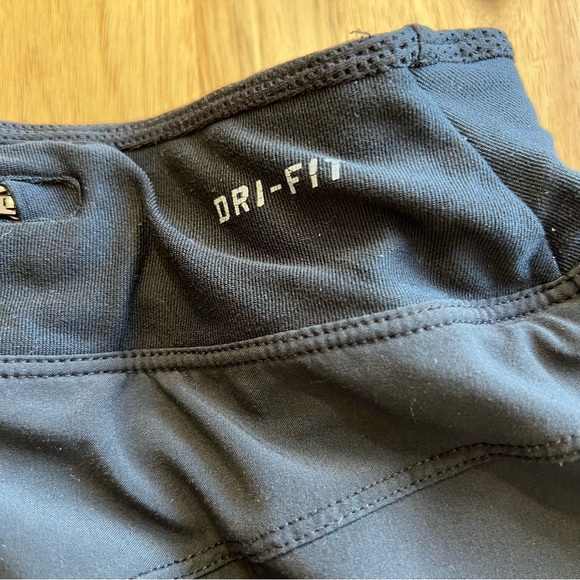 Nike Dri-FIT Running Skirt Black Women’s Small - Picture 2 of 8